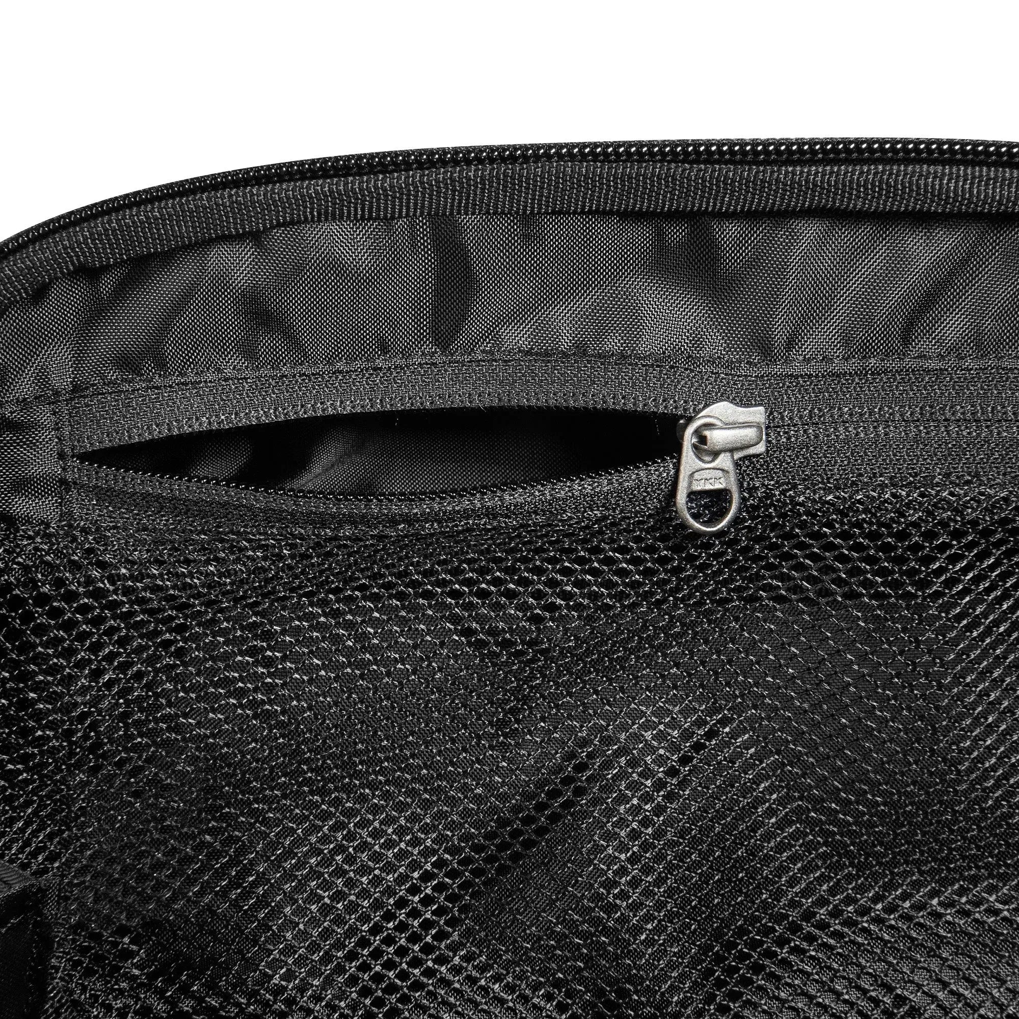 Kulturbeutel Square Zip Pouch M - Image 16